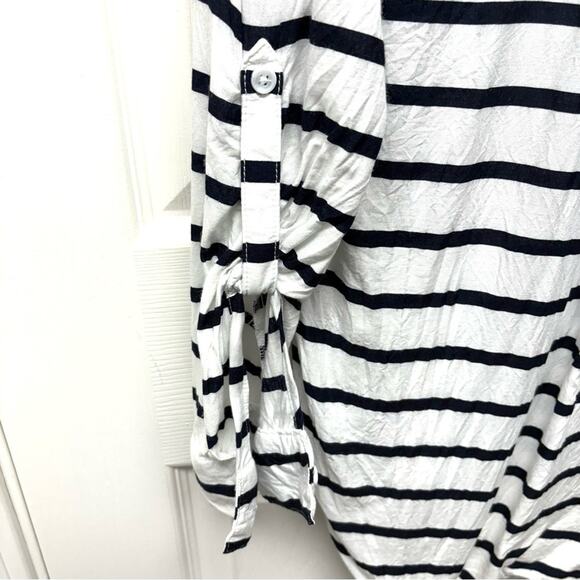 Beach Lunch Lounge Striped Pullover, Navy Blue and White, Size M, Anthropology - Picture 5 of 9